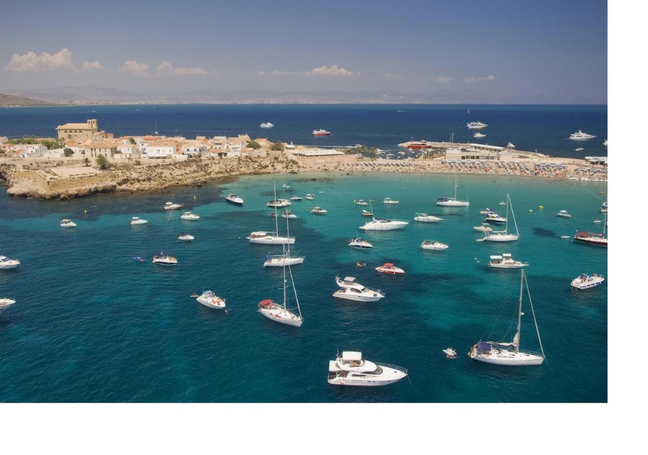 Luxury New Apartment City Centre & Beach, Alicante Eksteriør bilde