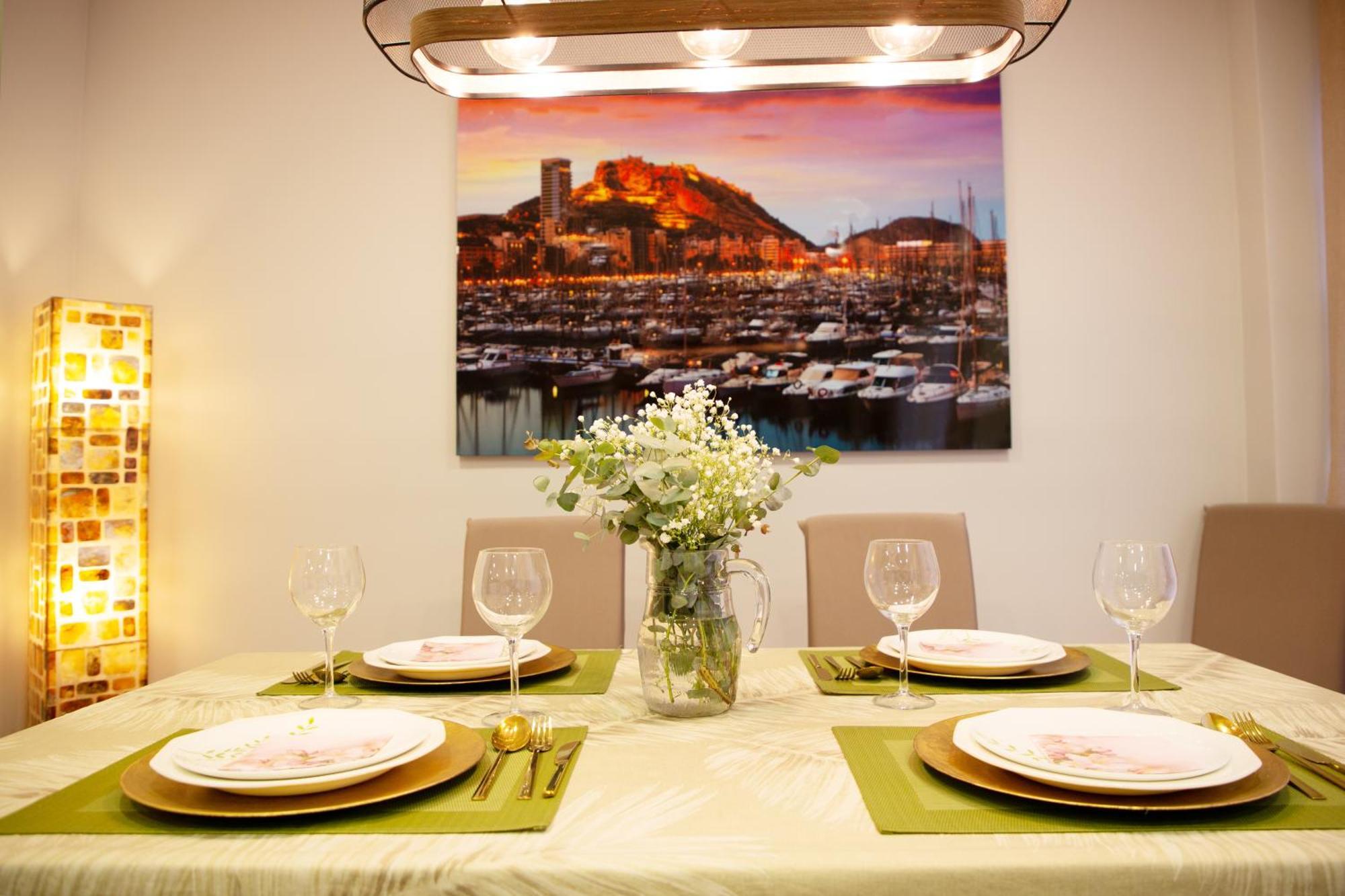 Luxury New Apartment City Centre & Beach, Alicante Eksteriør bilde