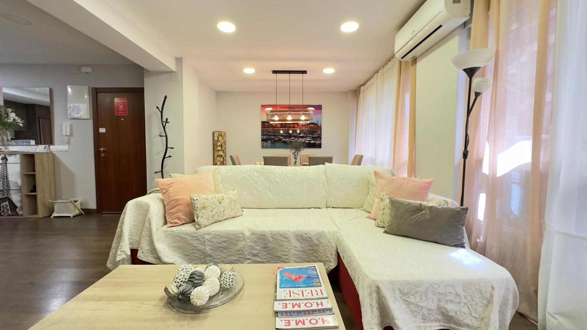 Luxury New Apartment City Centre & Beach, Alicante Eksteriør bilde
